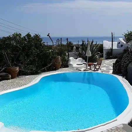 Roubeti Village 3* Pyrgos Kallistis