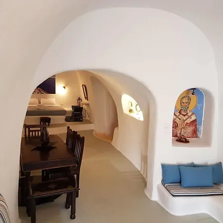 Roubeti Village Hotel